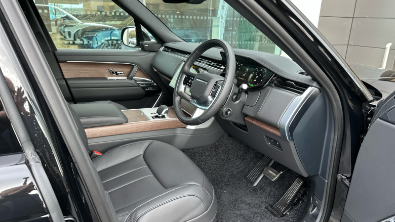 Land Rover Range Rover 3.0 P460e SE 4dr Auto Estate